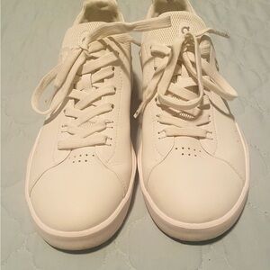 Brand new OnCloud Tennis Shoes